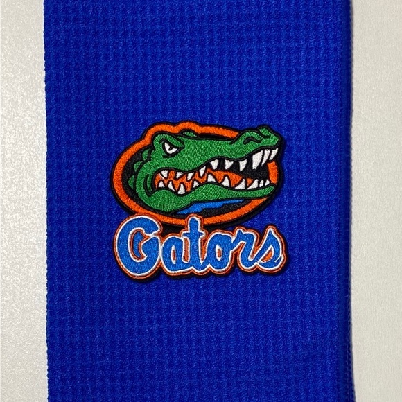 Florida Gators Seminoles Golf Towel, 12 x 20, with carabiner - Picture 5 of 7